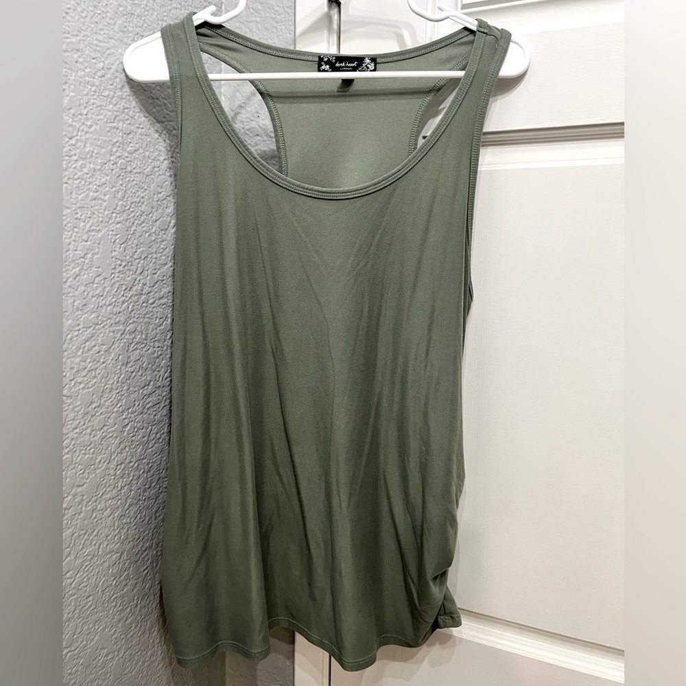 Derek Heart Maternity soft ruched tank top